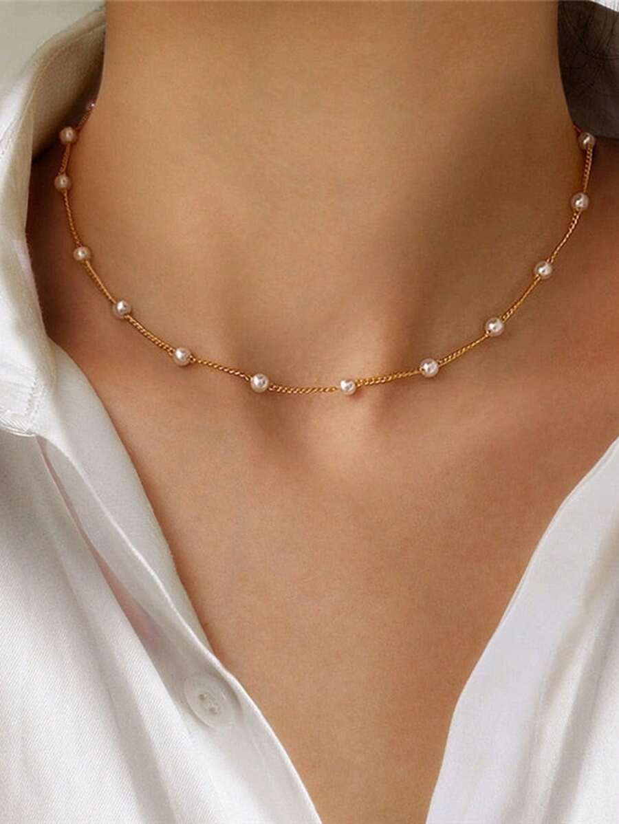 Colar Feminino com Pérolas – Estilo Moderno e Sofisticado